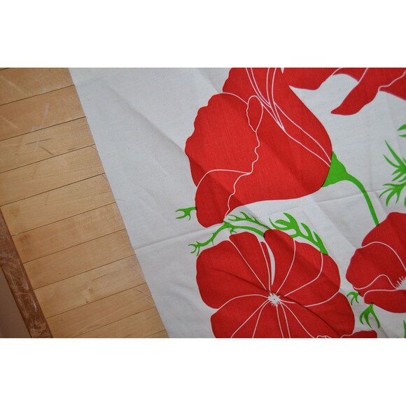 Vintage Red Mod Flowers and Green 1970s Marushka Logo - Picture 4 of 4